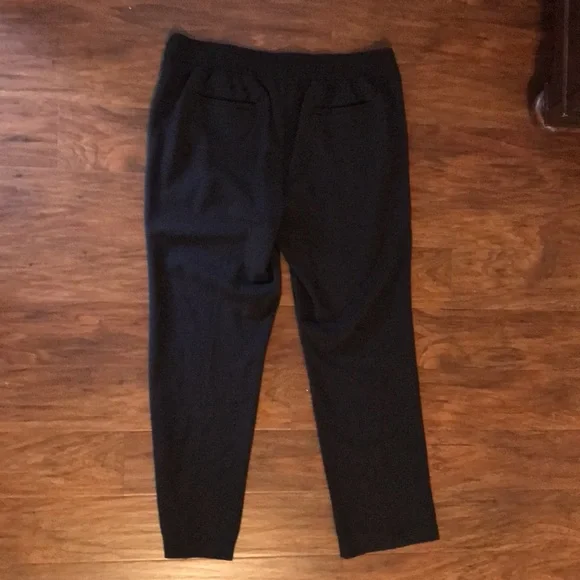 Time and True Women’s casual Pull-On pants color black size L (12-14) - Picture 13 of 16